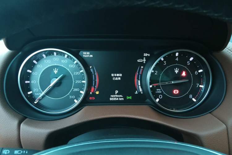 Used Maserati Levante 2020 3.0T Standard Edition Instrument Cluster