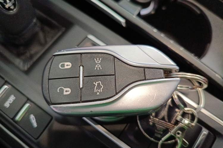 Used Maserati Levante 2020 3.0T Standard Edition Interior 1