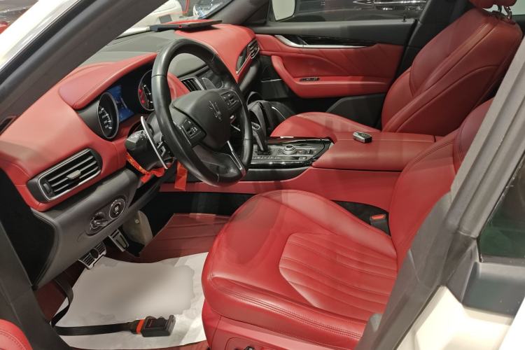 Used Maserati Levante 2020 3.0T Standard Edition Left Front Seat