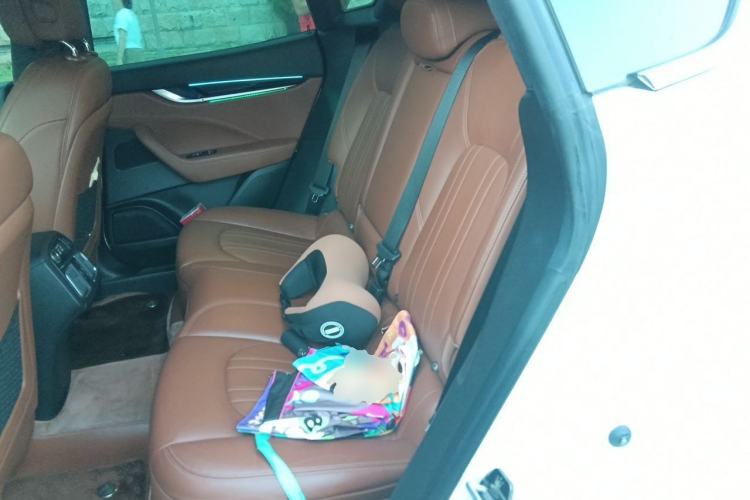 Used Maserati Levante 2020 3.0T Standard Edition Left Rear Seat