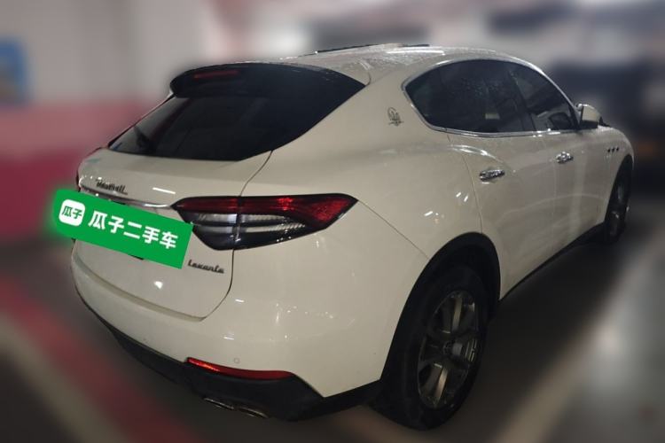 Used Maserati Levante 2020 3.0T Standard Edition Rear Right 45 Deg