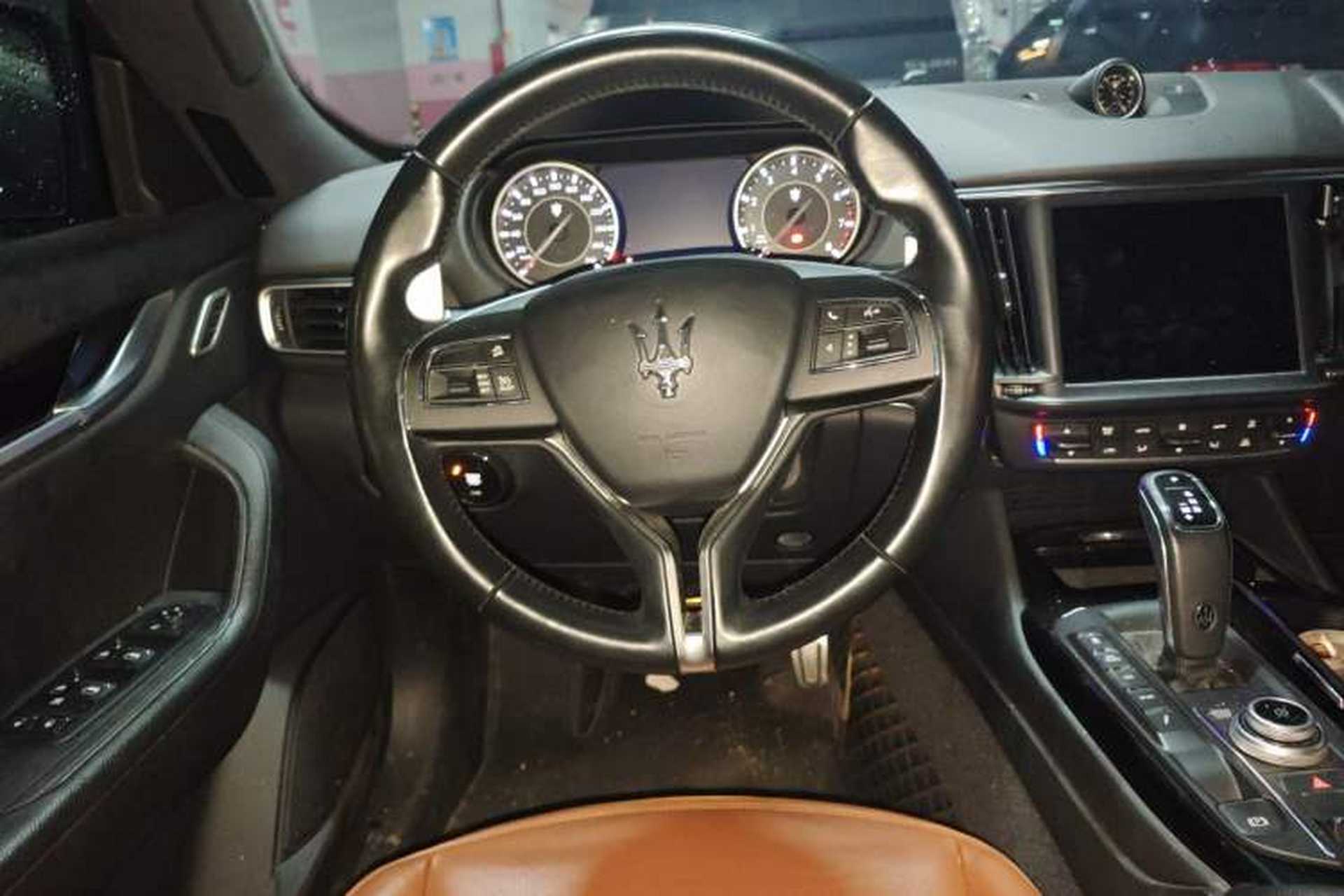 Used Maserati Levante 2020 3.0T Standard Edition Steering Wheel