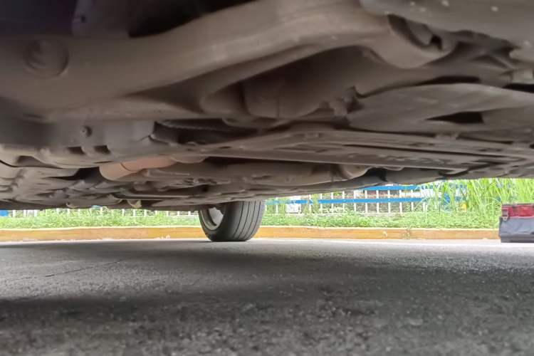 Used Maserati Levante 2021 3.0T Standard Edition Chassis Front Right