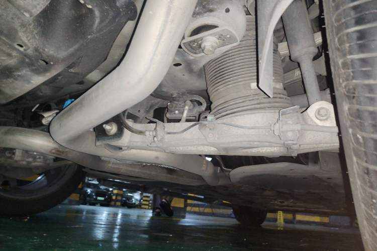 Used Maserati Levante 2021 3.0T Standard Edition Chassis Rear Right