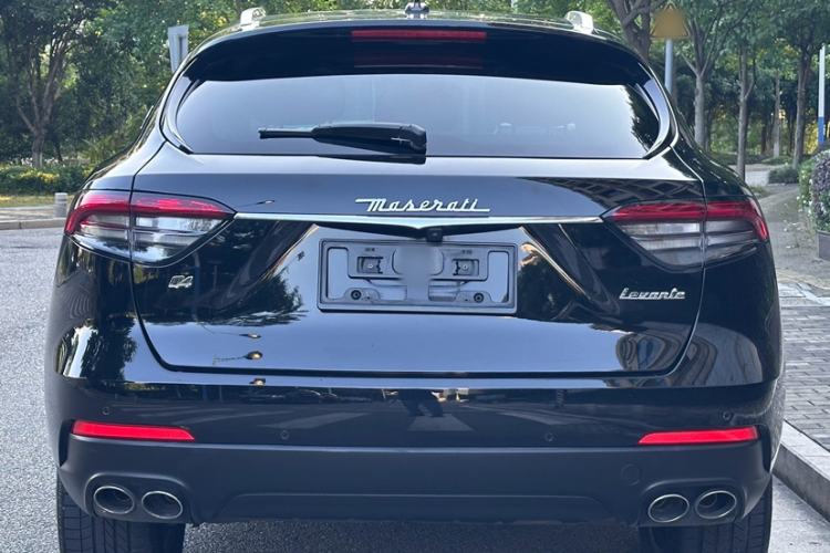 Used Maserati Levante 2021 3.0T Standard Edition Exterior 4