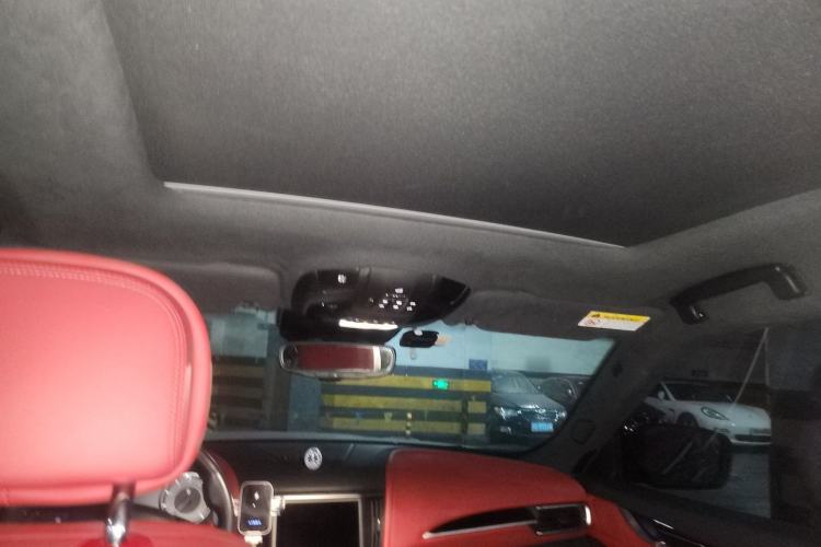 Used Maserati Levante 2021 3.0T Standard Edition Headliner