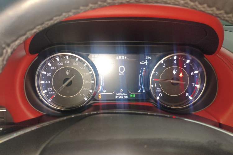 Used Maserati Levante 2021 3.0T Standard Edition Instrument Cluster