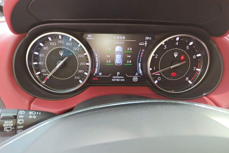 Used Maserati Levante 2021 3.0T Standard Edition Instrument Cluster