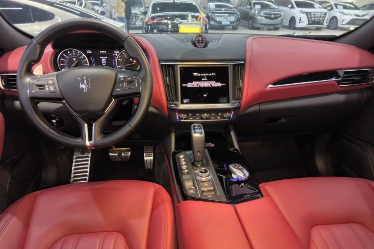 Used Maserati Levante 2021 3.0T Standard Edition Interior 2