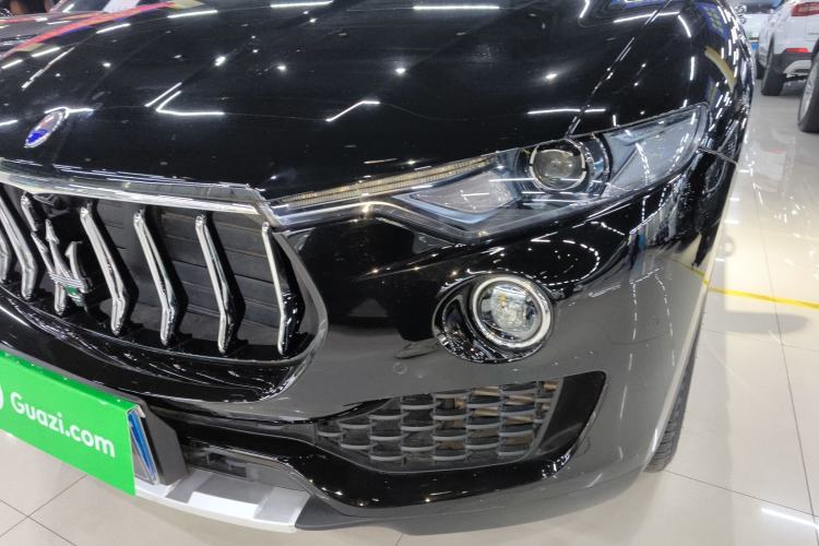 Used Maserati Levante 2021 3.0T Standard Edition Left Front Headlight