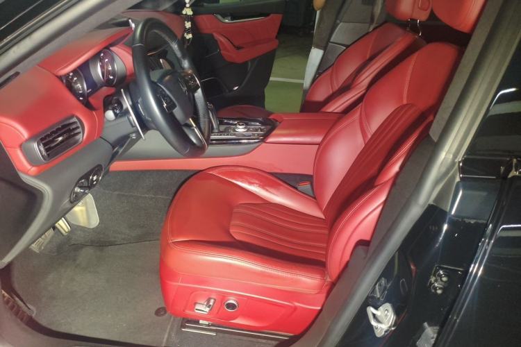 Used Maserati Levante 2021 3.0T Standard Edition Left Front Seat