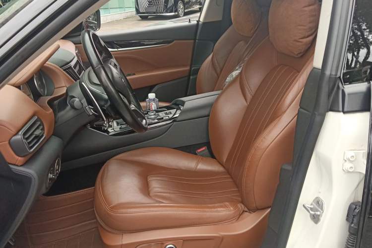 Used Maserati Levante 2021 3.0T Standard Edition Left Front Seat