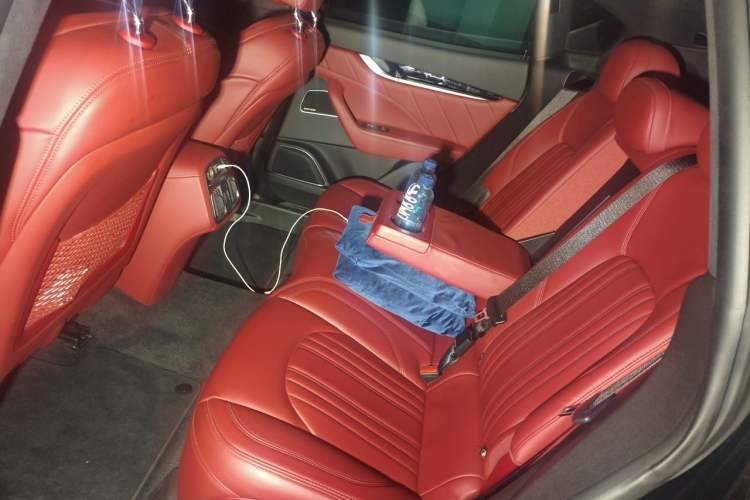 Used Maserati Levante 2021 3.0T Standard Edition Left Rear Seat