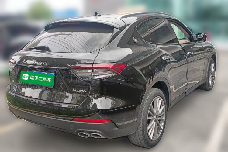 Used Maserati Levante 2021 3.0T Standard Edition Rear Right 45 Deg