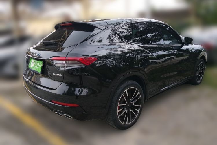 Used Maserati Levante 2021 3.0T Standard Edition Rear Right 45 Deg