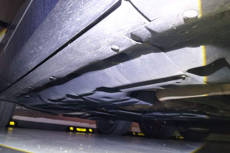 Used Maserati Levante 2021 3.0T Standard Edition Chassis Front Right