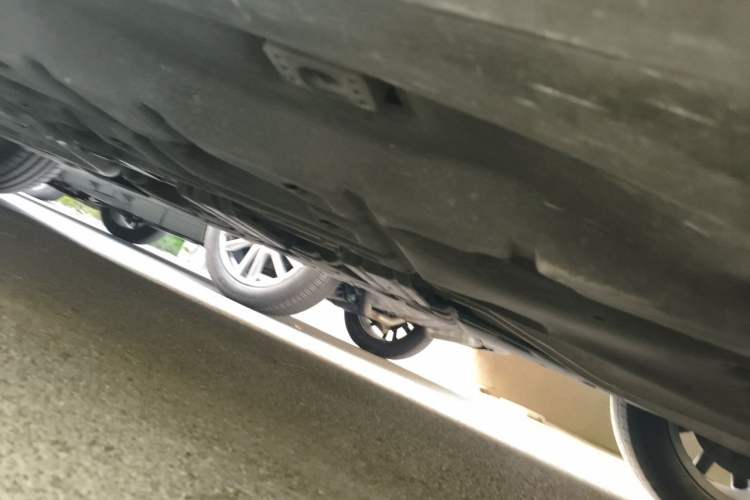 Used Maserati Levante 2021 3.0T Standard Edition Chassis Rear Left