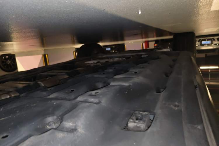 Used Maserati Levante 2021 3.0T Standard Edition Chassis Rear Left