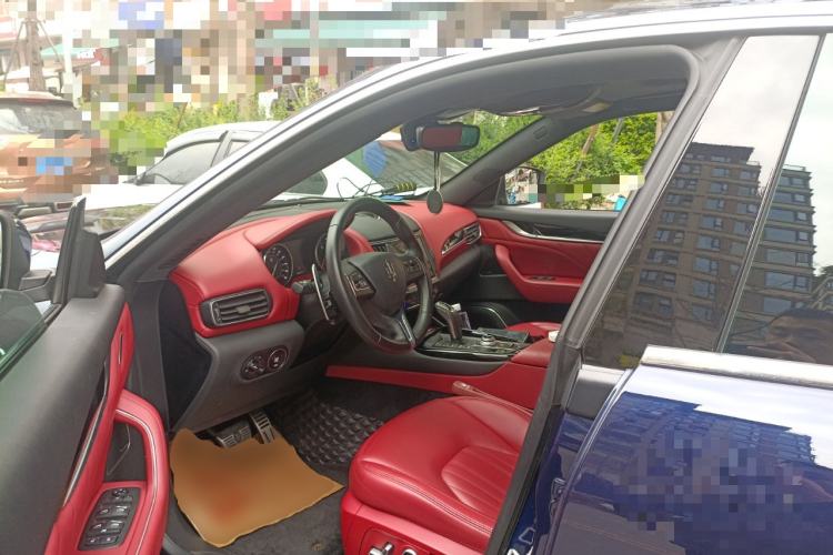 Used Maserati Levante 2021 3.0T Standard Edition Driver Seat