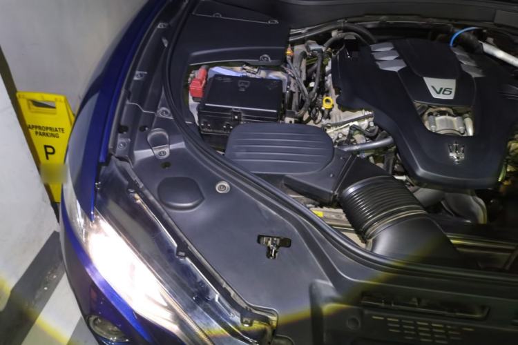 Used Maserati Levante 2021 3.0T Standard Edition Engine Bay Right
