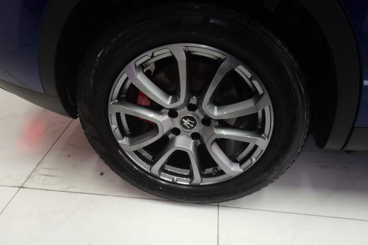 Used Maserati Levante 2021 3.0T Standard Edition Exterior 2