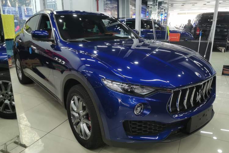 Used Maserati Levante 2021 3.0T Standard Edition Front Right 45 Deg