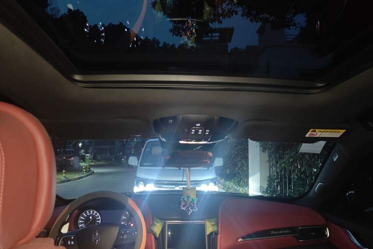 Used Maserati Levante 2021 3.0T Standard Edition Headliner