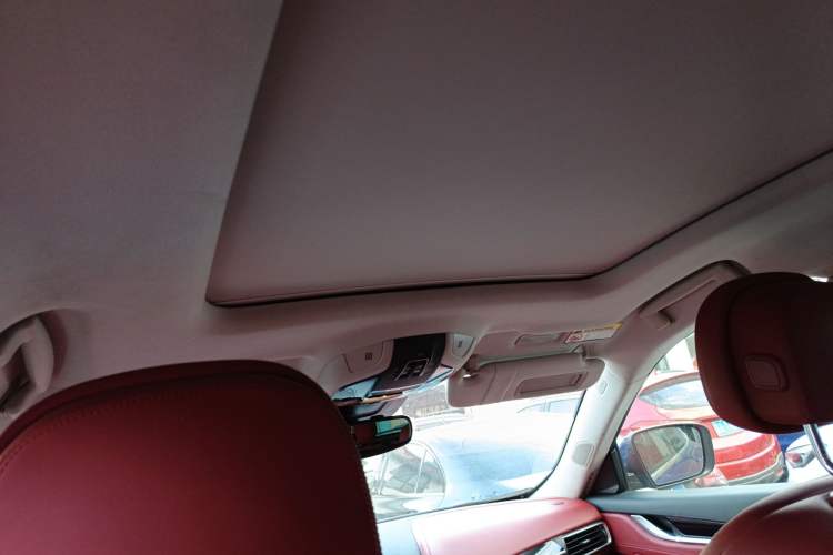 Used Maserati Levante 2021 3.0T Standard Edition Headliner