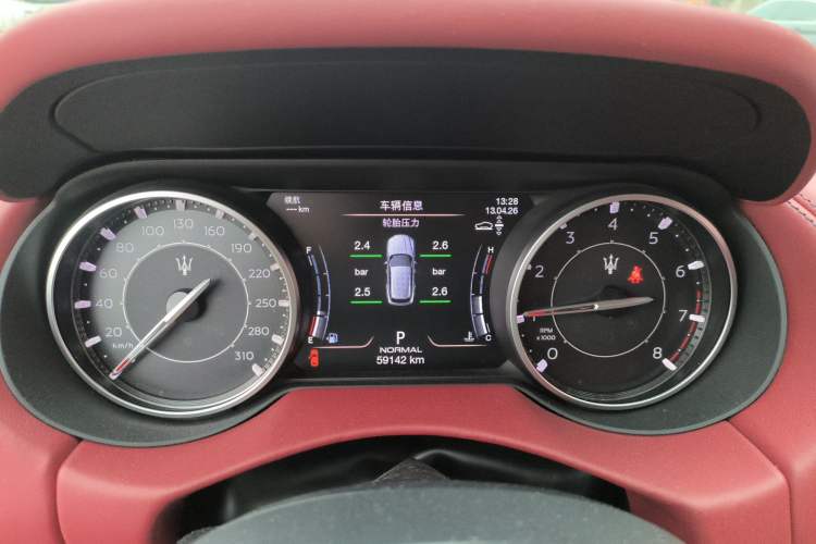 Used Maserati Levante 2021 3.0T Standard Edition Instrument Cluster