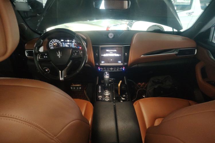 Used Maserati Levante 2021 3.0T Standard Edition Interior 2