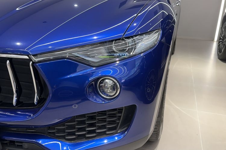 Used Maserati Levante 2021 3.0T Standard Edition Left Front Headlight