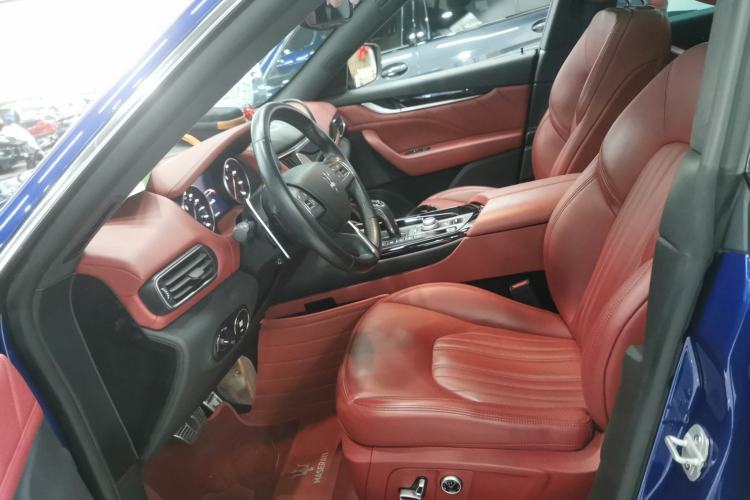 Used Maserati Levante 2021 3.0T Standard Edition Left Front Seat