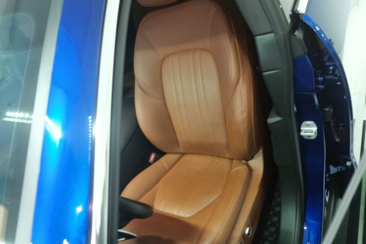 Used Maserati Levante 2021 3.0T Standard Edition Left Front Seat
