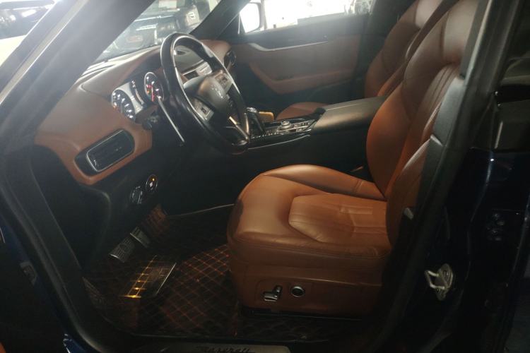 Used Maserati Levante 2021 3.0T Standard Edition Left Front Seat