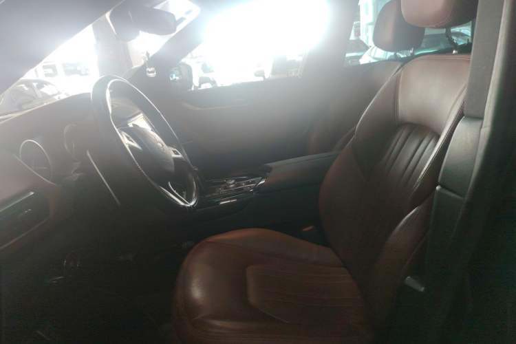 Used Maserati Levante 2021 3.0T Standard Edition Left Front Seat