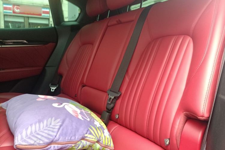 Used Maserati Levante 2021 3.0T Standard Edition Left Rear Seat