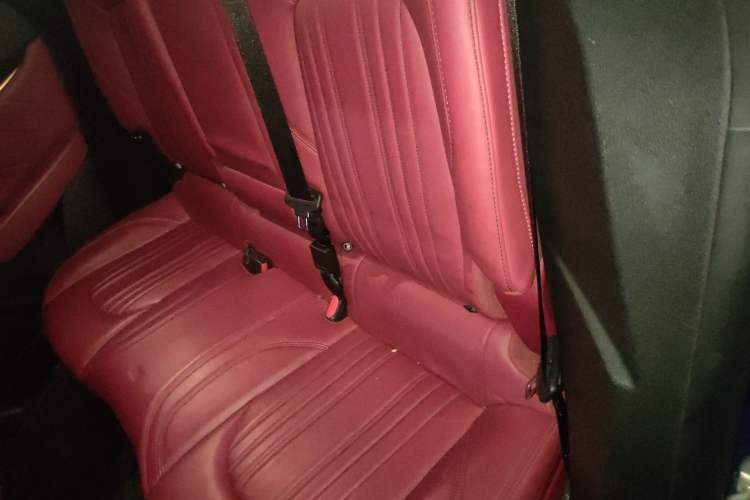 Used Maserati Levante 2021 3.0T Standard Edition Left Rear Seat
