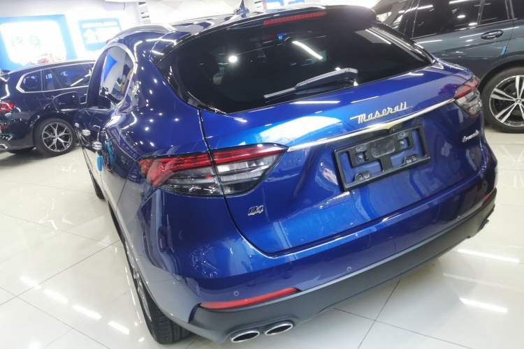 Used Maserati Levante 2021 3.0T Standard Edition Rear Right 45 Deg