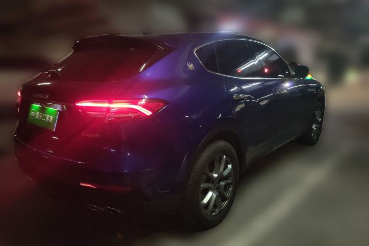 Used Maserati Levante 2021 3.0T Standard Edition Rear Right 45 Deg