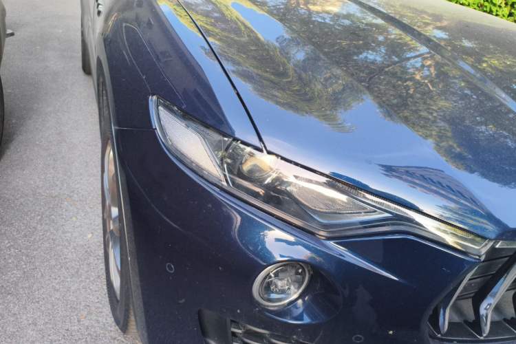 Used Maserati Levante 2021 3.0T Standard Edition Right Front Headlight