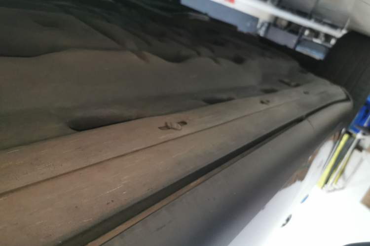 Used Maserati Levante 2021 3.0T Standard Edition Right Side Sill