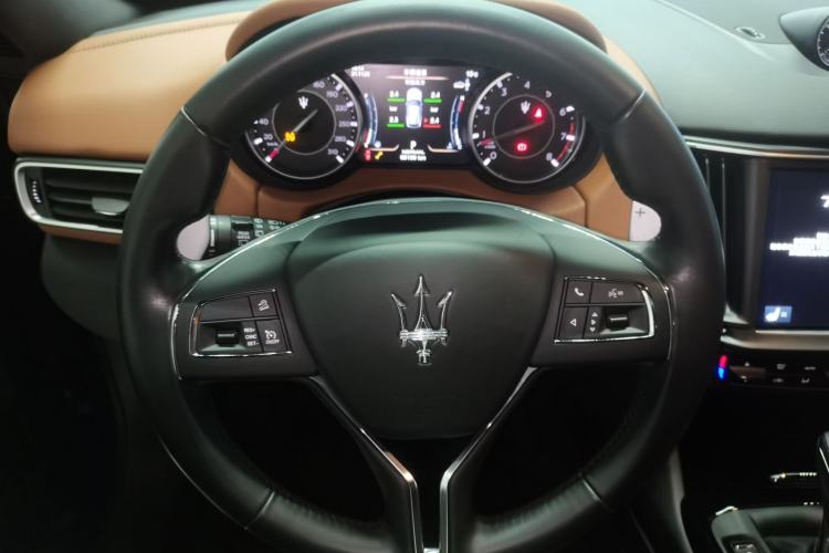 Used Maserati Levante 2021 3.0T Standard Edition Steering Wheel