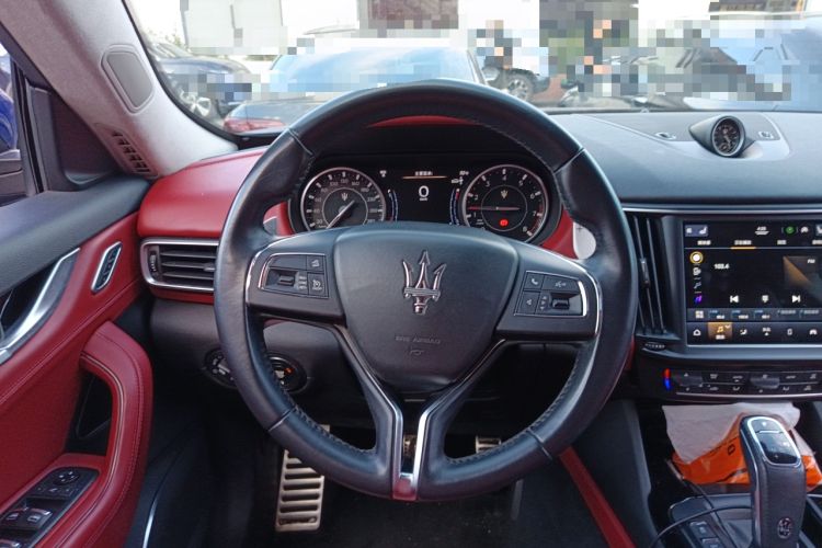 Used Maserati Levante 2021 3.0T Standard Edition Steering Wheel