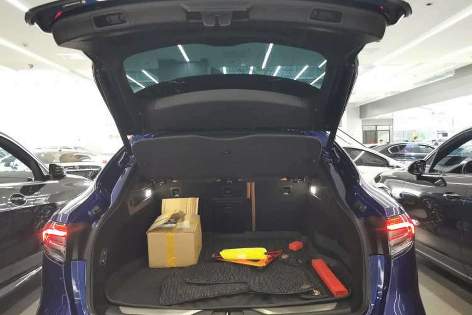 Used Maserati Levante 2021 3.0T Standard Edition Trunk