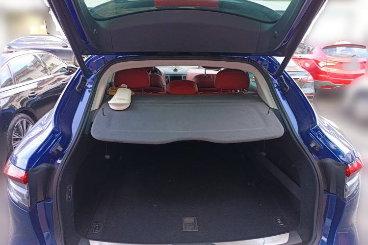 Used Maserati Levante 2021 3.0T Standard Edition Trunk