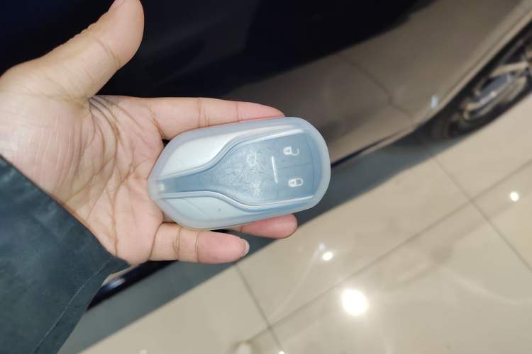 Used Maserati Levante 2021 3.0T Standard Edition Vehicle Key