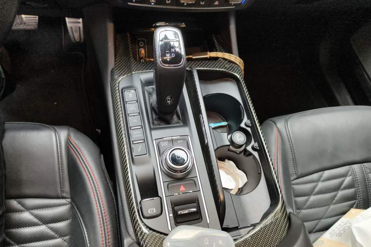 Used Maserati Levante 2021 3.8T Trofeo Gear Lever