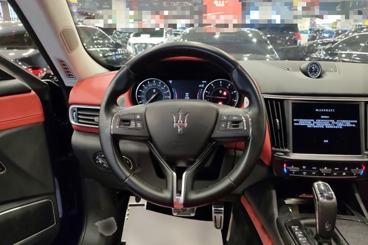 Used Maserati Levante 2021 3.0T Standard Edition Steering Wheel
