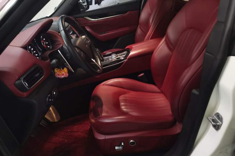 Used Maserati Levante 2021 3.0T Standard Edition Left Front Seat
