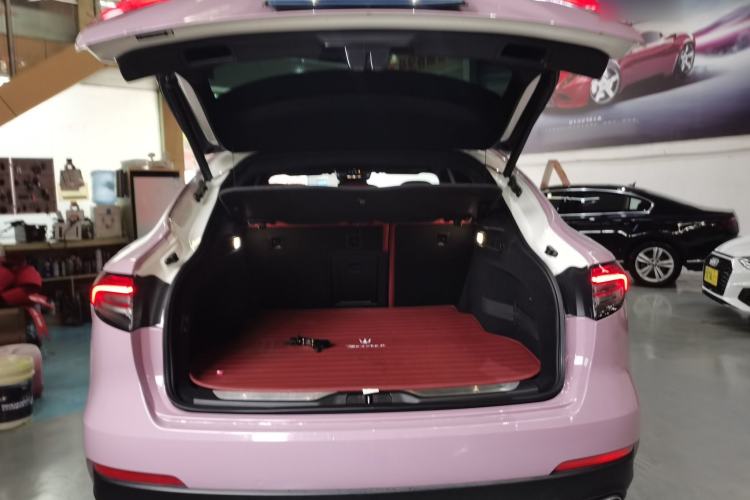 Used Maserati Levante 2021 3.0T Standard Edition Trunk
